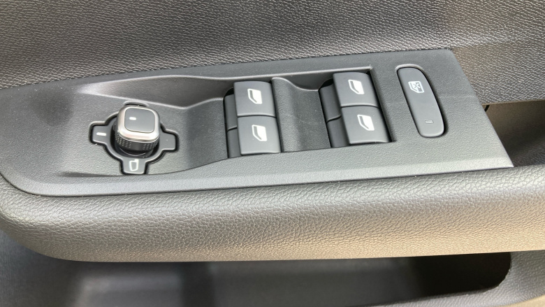 Vauxhall Astra 1.2 Turbo 130 Griffin [Tech Pack] 5dr Petrol Hatchback